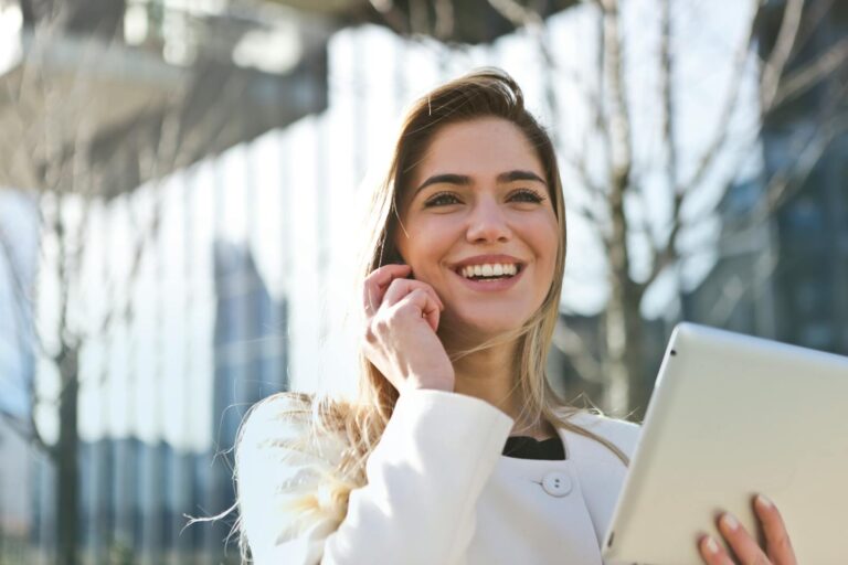Read more about the article The Role of Mindfulness in Enhancing Workplace Productivity