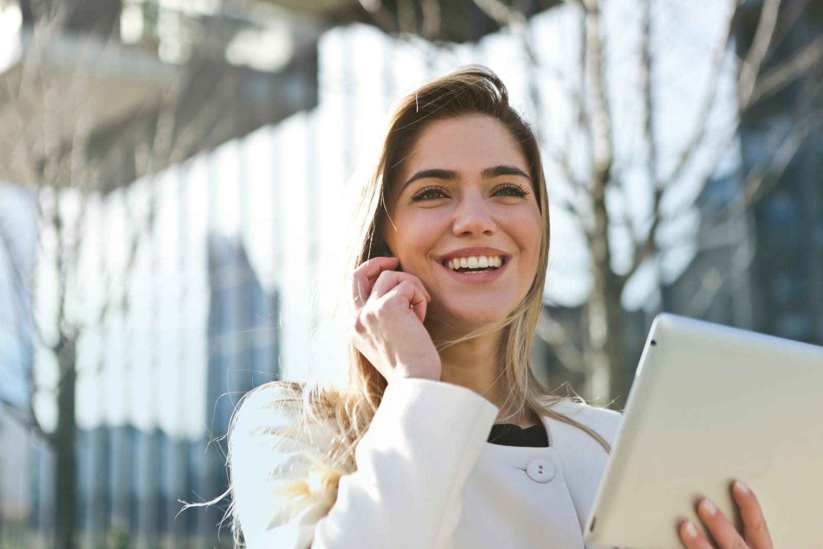 Read more about the article The Role of Mindfulness in Enhancing Workplace Productivity